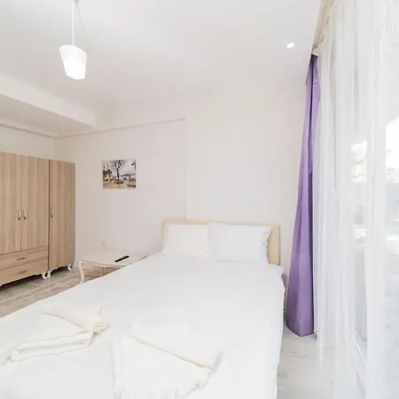 Pleasant Flat With Balcony In Konyaalti Apartment Antalya
